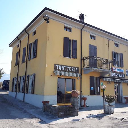 梅代萨诺 Trattoria Cattani酒店 外观 照片